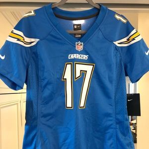 NEW Woman’s River’s Chargers Jersey